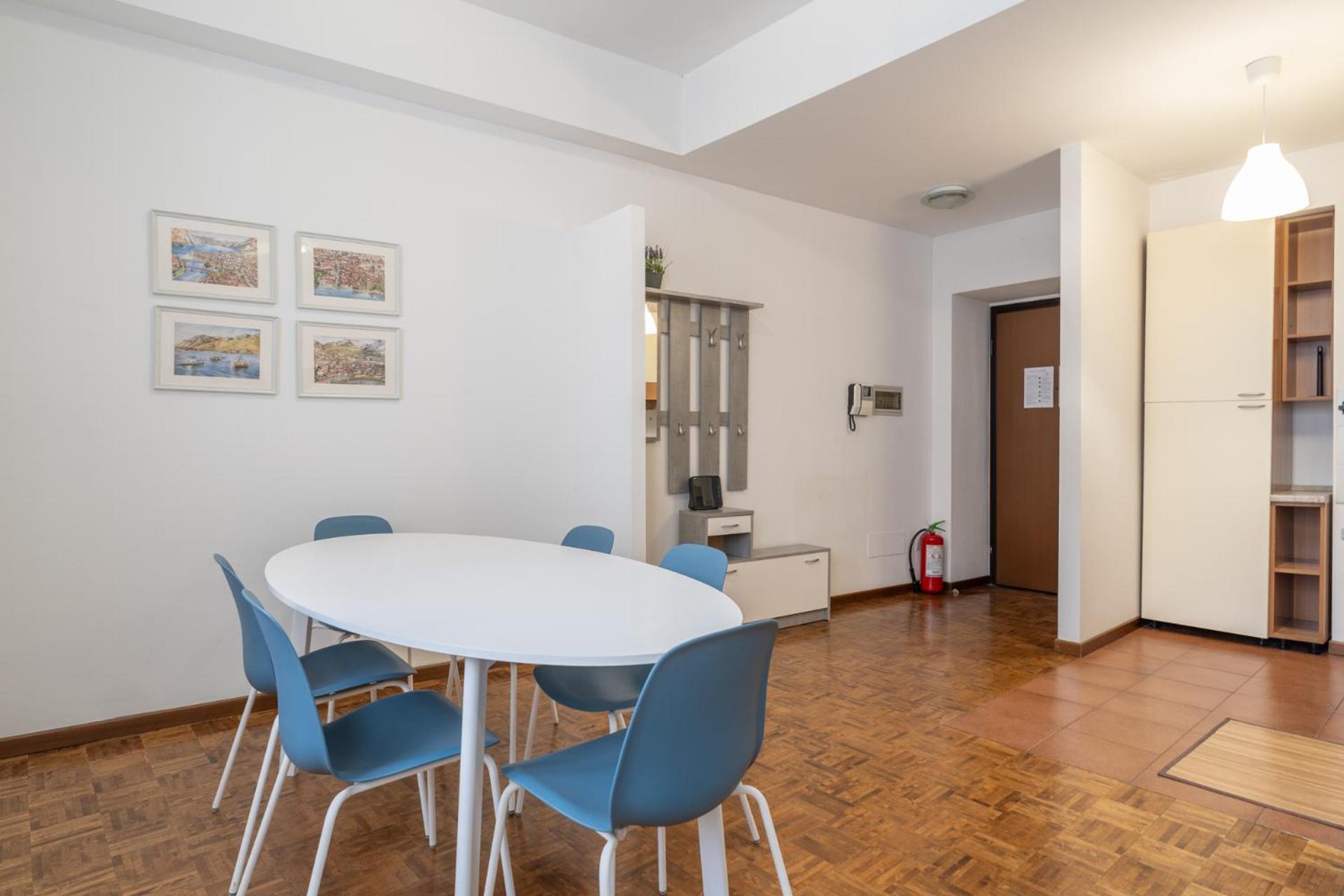 Apartment Large Family In A Fresh Area Of *