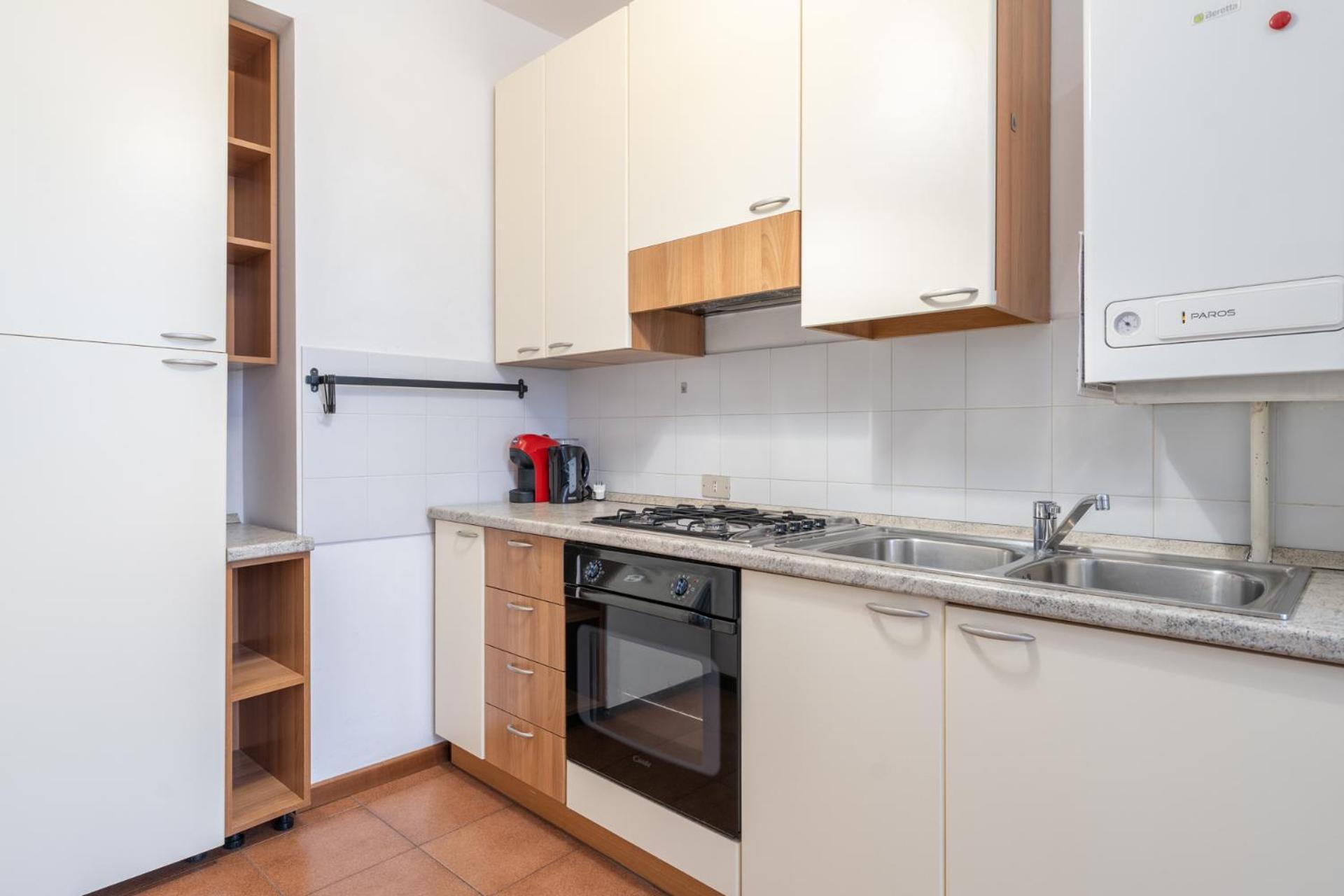 Apartment Large Family In A Fresh Area Of